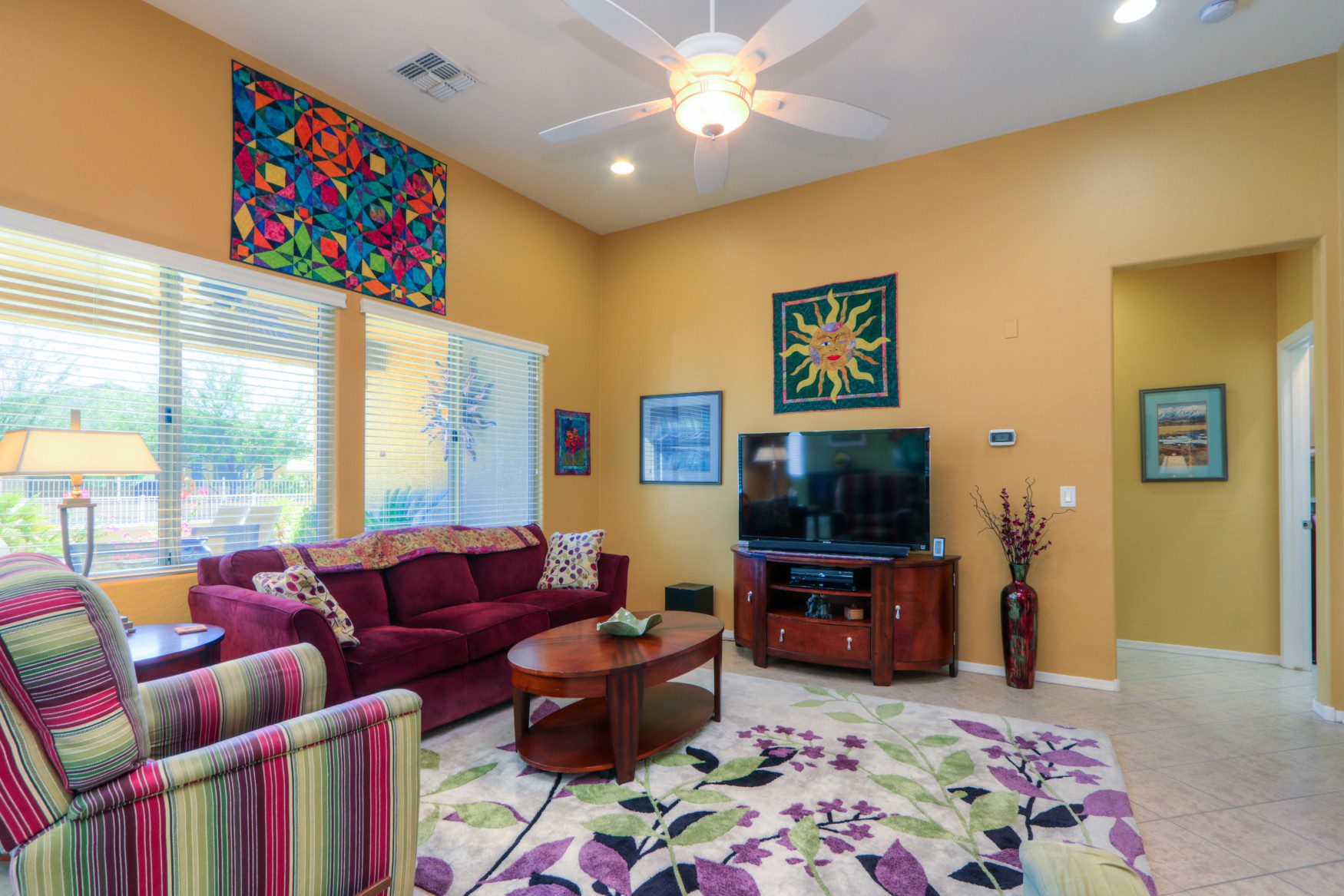 Living Area, Custom Paint, Recessed lighting, ceiling fans